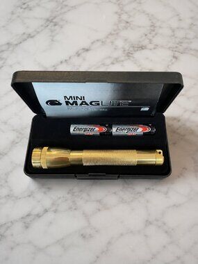 ⭐️ $10 - MAGLITE MINI GOLD FLASHLIGHT IN BOX  | LIMITED COLOR EDITION | NEW